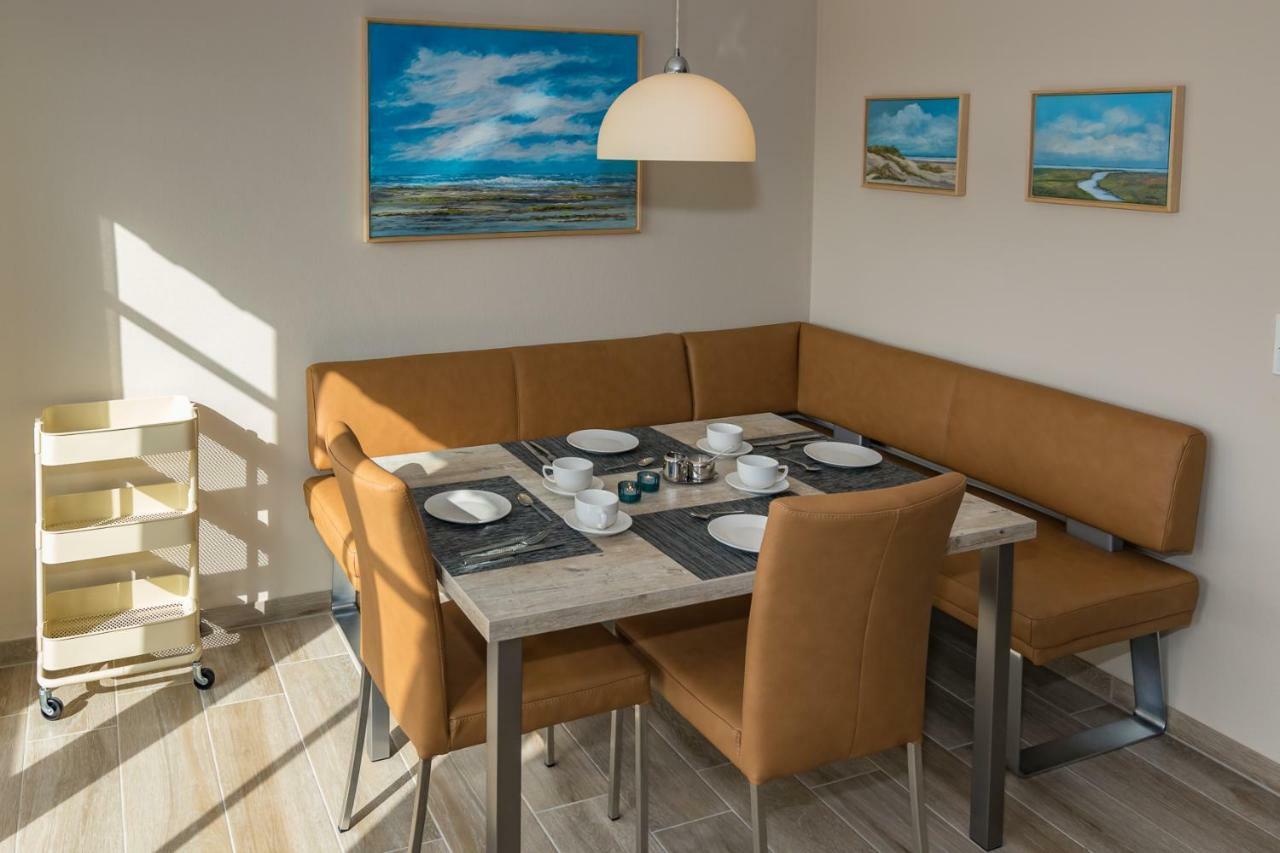 Hayungshaus Esens Appartement Buitenkant foto